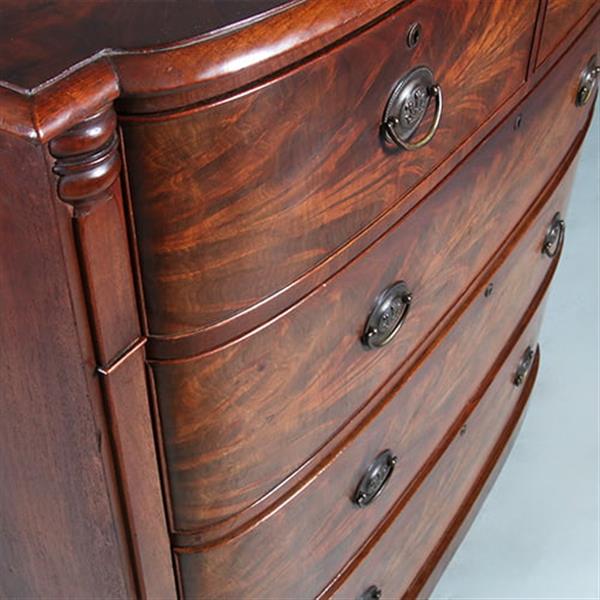 Grote foto bow front commode met oplopende lade bloemmahonie ca 1825 no.280315 antiek en kunst stoelen en banken