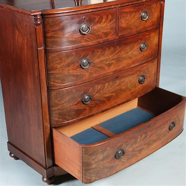 Grote foto bow front commode met oplopende lade bloemmahonie ca 1825 no.280315 antiek en kunst stoelen en banken