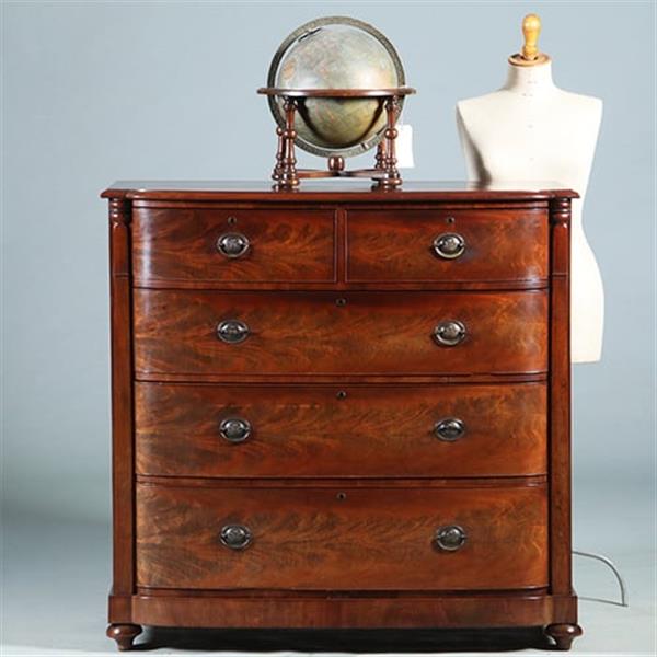 Grote foto bow front commode met oplopende lade bloemmahonie ca 1825 no.280315 antiek en kunst stoelen en banken