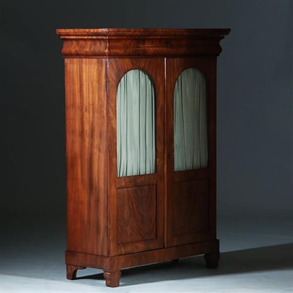 Grote foto biedermeier boekenkastje met getoogde ruiten uitneembare bespanning ca 1830 mahonie no.280320 antiek en kunst stoelen en banken