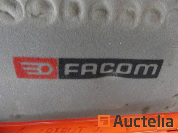 Grote foto koffer met facom ge soleerd handgereedschap doe het zelf en verbouw gereedschappen en machines