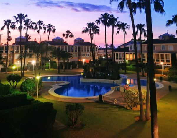 Grote foto uw eigen penthouse in denia bij strand met parking huizen en kamers bestaand europa