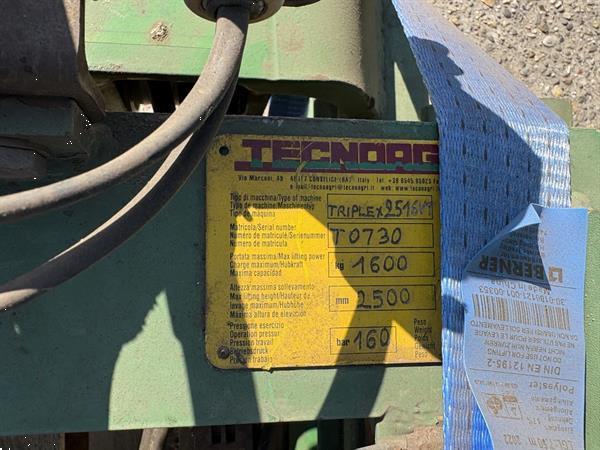 Grote foto tecnoagri hefmast front aanbouw agrarisch algemeen