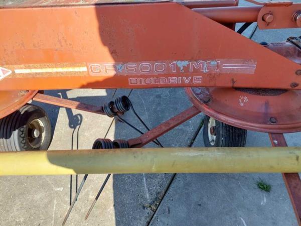 Grote foto kuhn schudder agrarisch harken