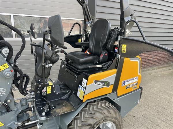 Grote foto giant g2300 x tra hd minishovel demo 2024 80 uur agrarisch shovels