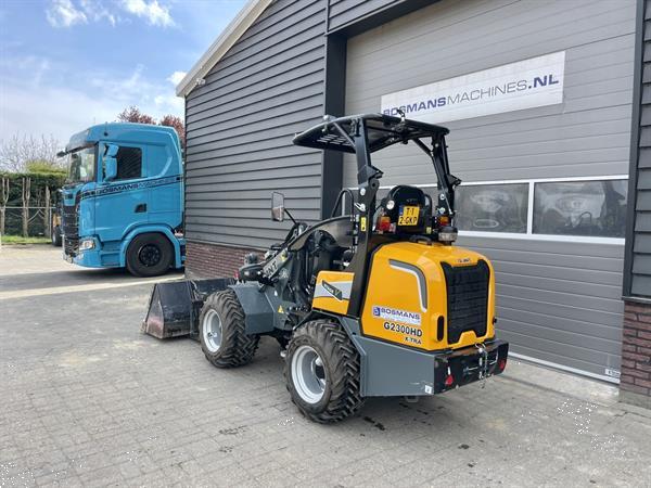 Grote foto giant g2300 x tra hd minishovel demo 2024 80 uur agrarisch shovels
