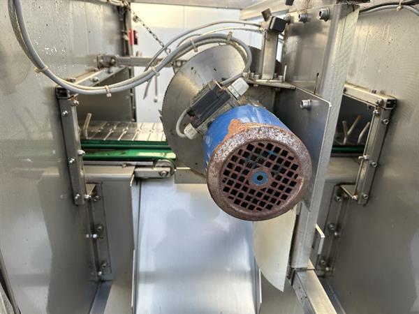 Grote foto srotec bos en snijmachine voor kruiden en asperges agrarisch tuinbouw