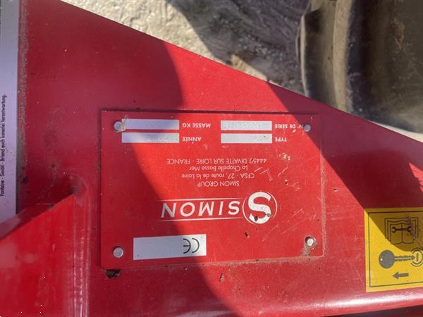 Grote foto simon s3b wortelrooier tractor gemonteerd enkelrijig met trechter agrarisch oogstmachines