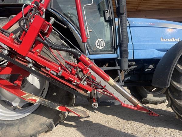 Grote foto simon s3b wortelrooier tractor gemonteerd enkelrijig met trechter agrarisch oogstmachines
