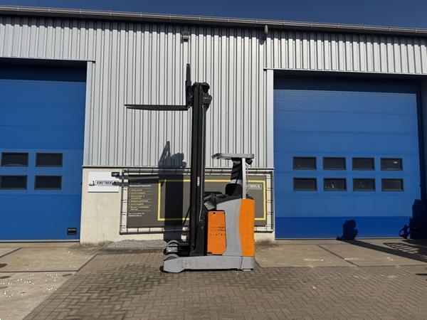 Grote foto vs 22151 reachtruck fm x14 bj2015 9.200mm sideshift doe het zelf en verbouw hefwerktuigen