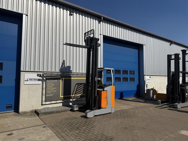 Grote foto vs 22151 reachtruck fm x14 bj2015 9.200mm sideshift doe het zelf en verbouw hefwerktuigen