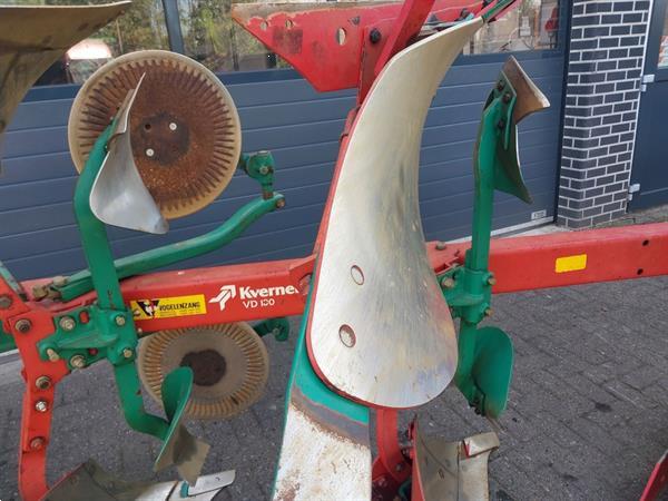 Grote foto kverneland vd 100 4 schaar ploeg agrarisch ploegen
