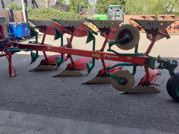 Grote foto kverneland vd 100 4 schaar ploeg agrarisch ploegen
