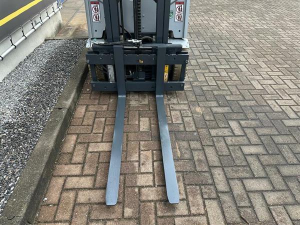 Grote foto vs 22162 elektrische triplex heftruck still rx20 16 bj2018 weinig uren agrarisch heftrucks