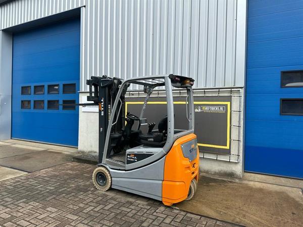 Grote foto vs 22162 elektrische triplex heftruck still rx20 16 bj2018 weinig uren agrarisch heftrucks