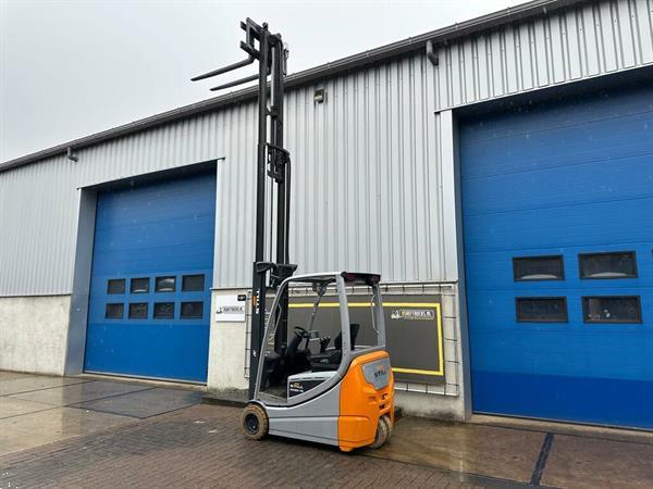 Grote foto vs 22163 elektrische triplex heftruck still rx20 16 bj2018 agrarisch heftrucks