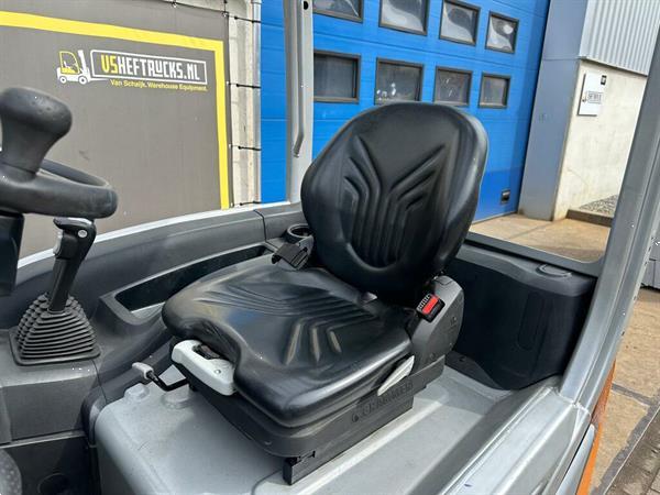 Grote foto vs 22165 elektrische triplex heftruck still rx20 16 bj2020 weinig uren agrarisch heftrucks