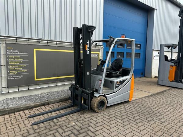 Grote foto vs 22165 elektrische triplex heftruck still rx20 16 bj2020 weinig uren agrarisch heftrucks
