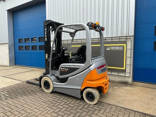 Grote foto vs 22169 elektrische triplex heftruck still rx60 25 bj2018 agrarisch heftrucks