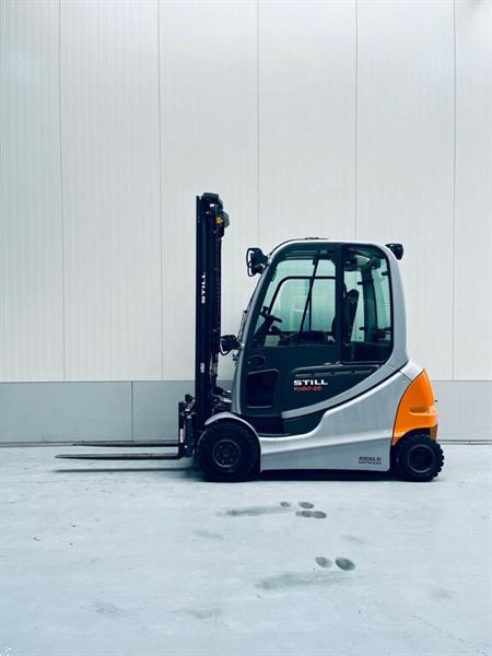 Grote foto still rx60 25 agrarisch heftrucks
