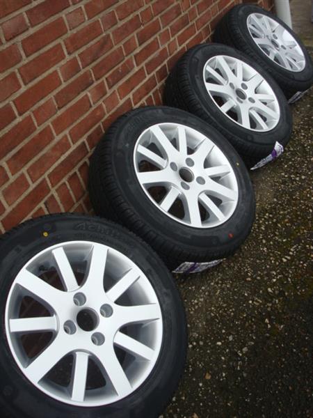 Grote foto 15 hockenheim peugeot velgen en banden steek 4x108 auto onderdelen banden en velgen