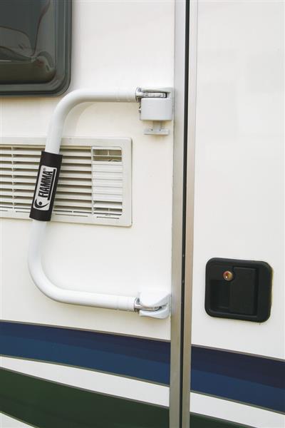 Grote foto fiamma instapbeugel security 46 caravans en kamperen caravan accessoires