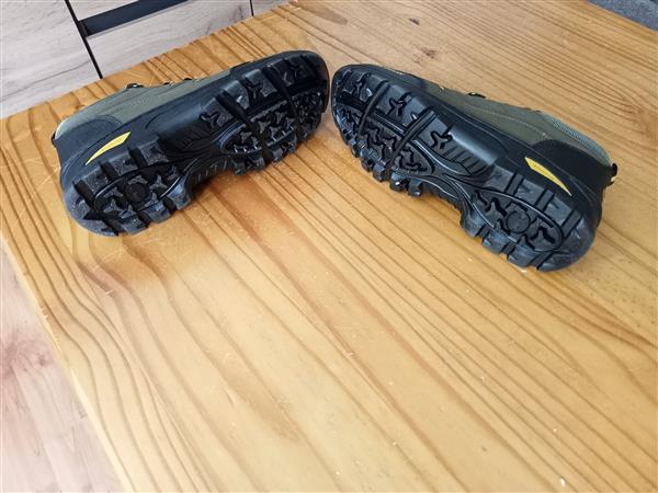Grote foto nieuwe heren wandelschoenen maat 43 kleding heren schoenen