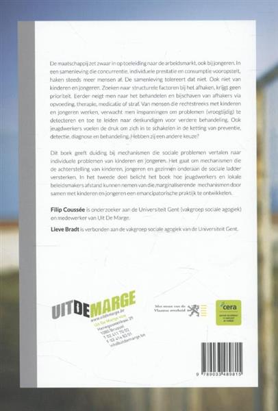 Grote foto jeugdwerk en sociale uitsluiting boeken politiek en maatschappij