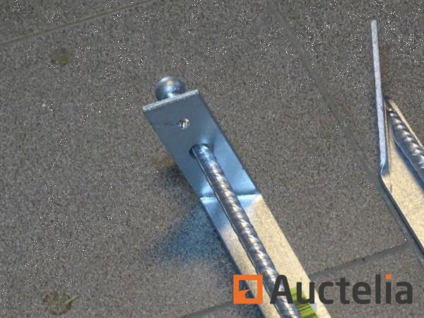 Grote foto 3 stormankers met aarddoorn 49 stuk doe het zelf en verbouw gereedschappen en machines