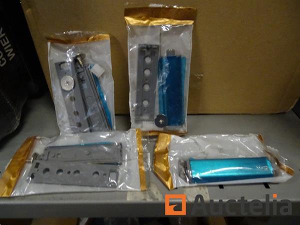 Grote foto 4 drukknoppen voor keukendeur en kast doe het zelf en verbouw onderdelen en accessoires