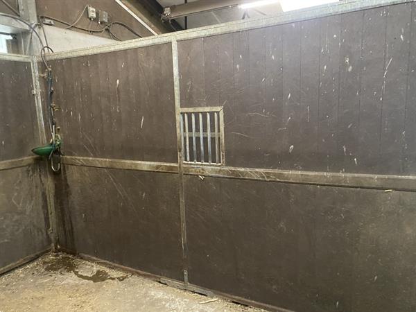 Grote foto paardenboxen 3 00 x 3 50 draaibaar 30 stuks agrarisch stallen