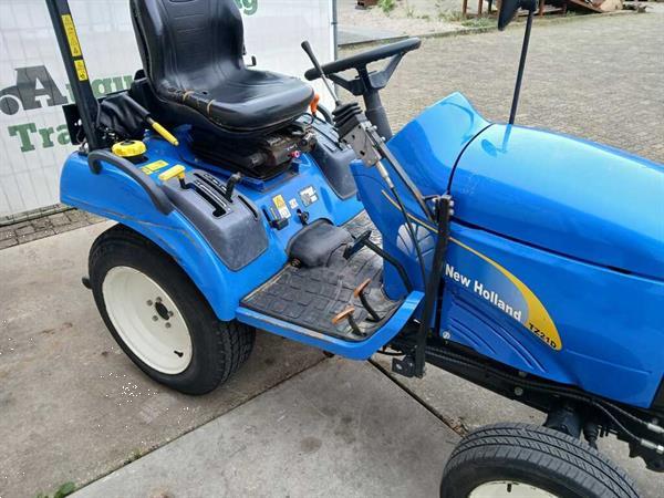 Grote foto new holland tc21d agrarisch tractoren