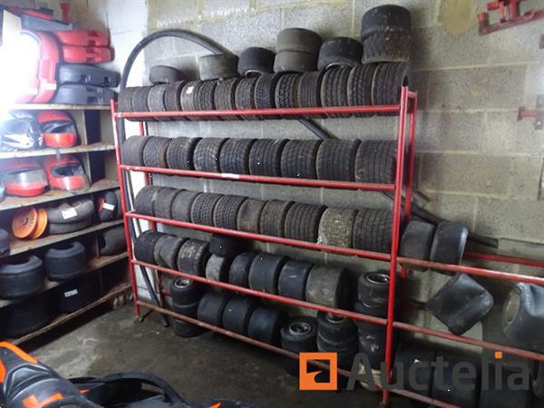 Grote foto 80 kartbanden met opbergplank agrarisch wielen
