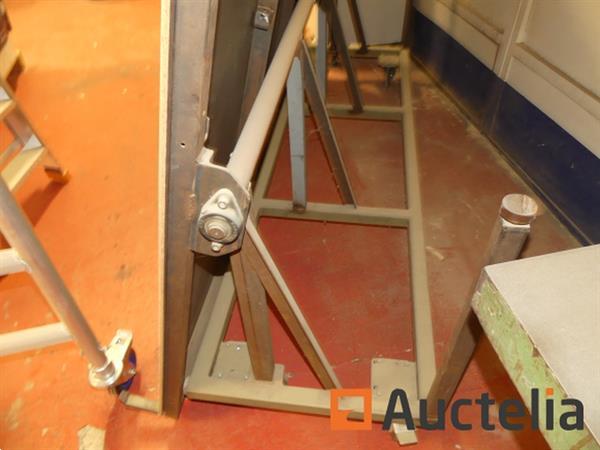 Grote foto kantelbare werktafel doe het zelf en verbouw ijzerwaren en bevestigingsmiddelen