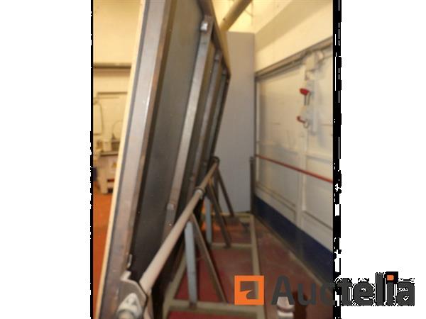 Grote foto kantelbare werktafel doe het zelf en verbouw ijzerwaren en bevestigingsmiddelen
