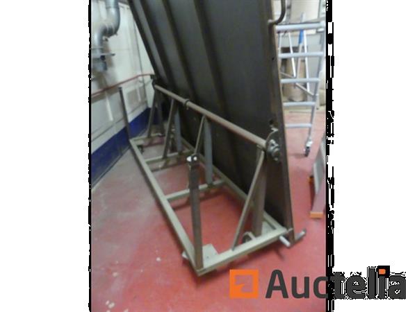 Grote foto kantelbare werktafel doe het zelf en verbouw ijzerwaren en bevestigingsmiddelen