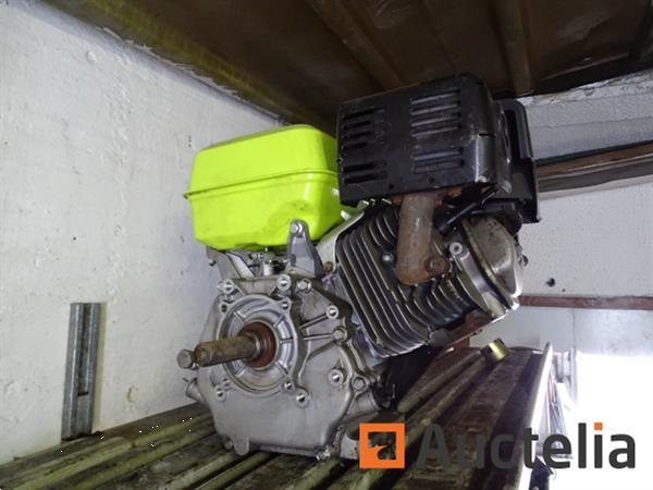 Grote foto functionele motor 390 cc 4 takt tuin en terras overige tuin en terras