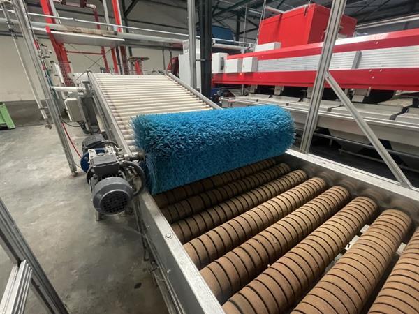 Grote foto stas portaal waterlediger voor appels met droger agrarisch tuinbouw