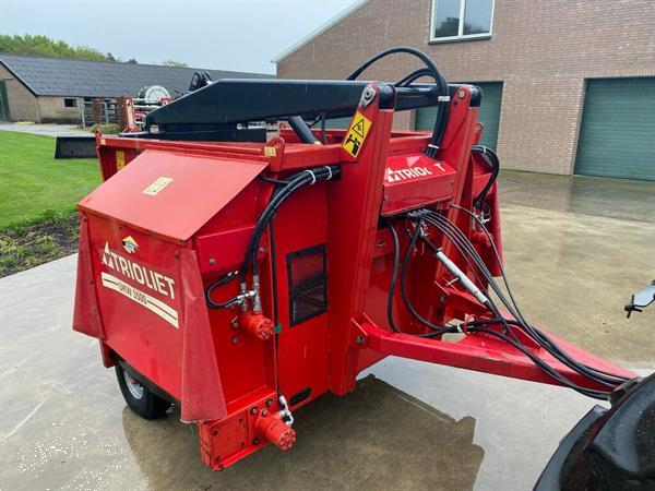 Grote foto trioliet ukw 3500 vast mes goed werkend agrarisch uithalers en verdelers