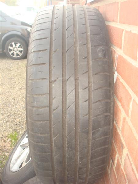 Grote foto 18 originele hyundai v spoke velgen banden 5x114.3 auto onderdelen banden en velgen