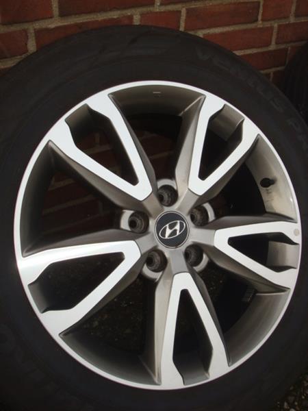 Grote foto 18 originele hyundai v spoke velgen banden 5x114.3 auto onderdelen banden en velgen