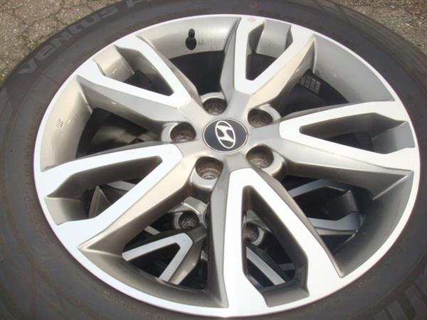 Grote foto 18 originele hyundai v spoke velgen banden 5x114.3 auto onderdelen banden en velgen