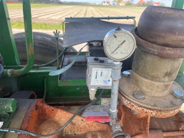 Grote foto waterpomp daf 615 agrarisch beregeningapparatuur