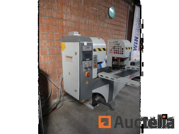 Grote foto 2 kops pvc frame lasser bsm dubbele hoek lasmachine doe het zelf en verbouw ijzerwaren en bevestigingsmiddelen