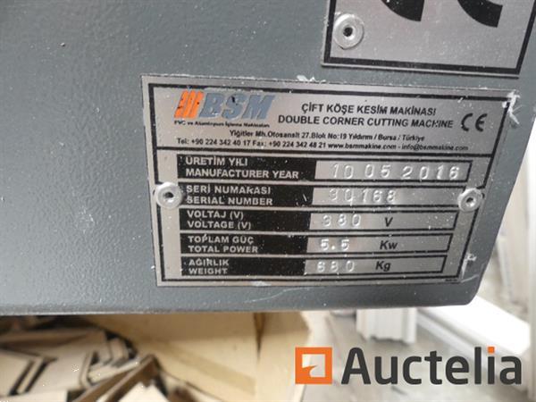 Grote foto dubbele kop verstekzaag voor chassis bsm dubbele hoek snijmachine doe het zelf en verbouw ijzerwaren en bevestigingsmiddelen