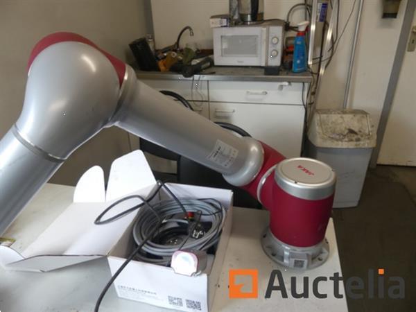 Grote foto industri le robot jaka zu12 doe het zelf en verbouw ijzerwaren en bevestigingsmiddelen