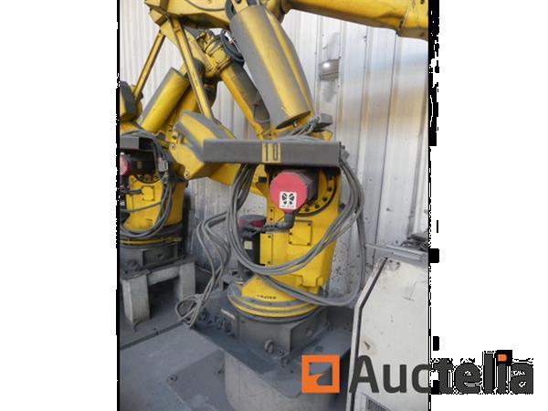 Grote foto automatische robot fanuc s 420 if doe het zelf en verbouw ijzerwaren en bevestigingsmiddelen