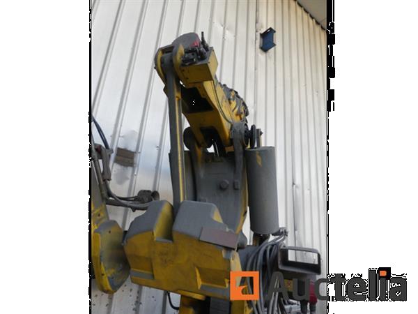 Grote foto automatische robot fanuc s 420 if doe het zelf en verbouw ijzerwaren en bevestigingsmiddelen