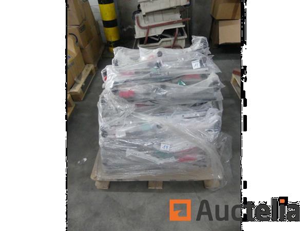 Grote foto 40 voet douche bad houder mepa 150 140 doe het zelf en verbouw onderdelen en accessoires
