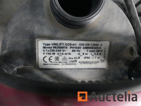 Grote foto 2 grundfoss unilift cc9 a1 vacu mwaterpompen voor kelders agrarisch pompen